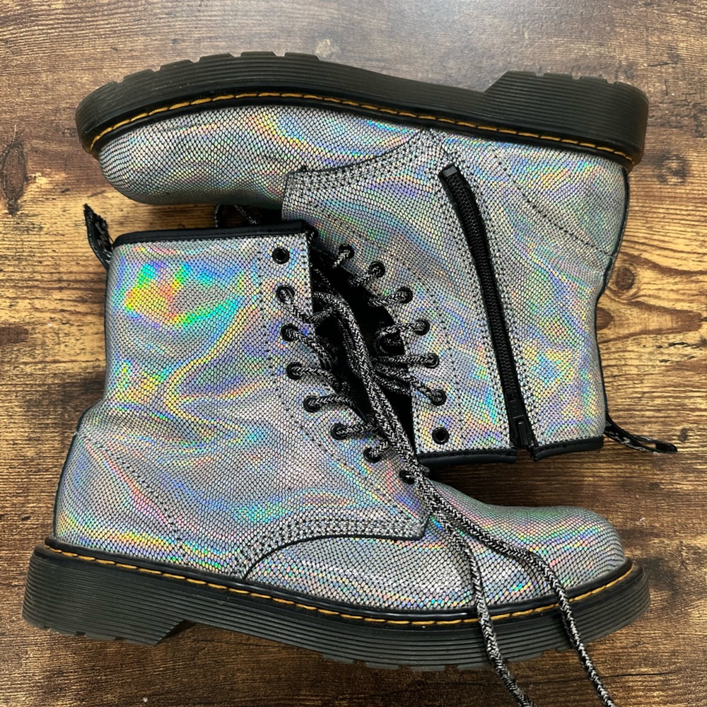 Youth iridescent Dr. Martens, size 6, 1460s (please read description)